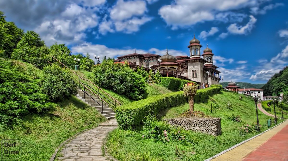 Parcul Central din Stațiunea Slănic Moldova