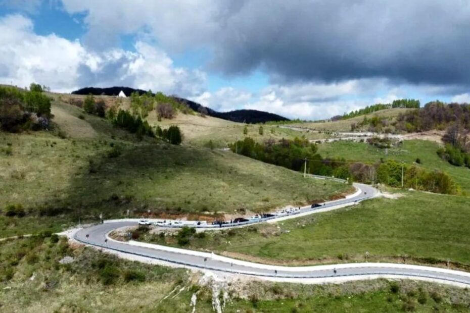 Transapuseana sau Transalpina de Apuseni