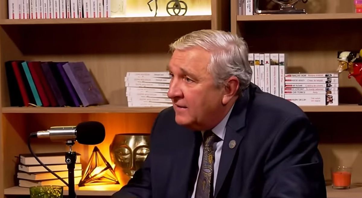 Chirurgul MIRCEA BEURAN, despre simptomele tăcute ale CANCERULUI și pericolelel din frigider: „Mesele de noapte sunt un calvar”